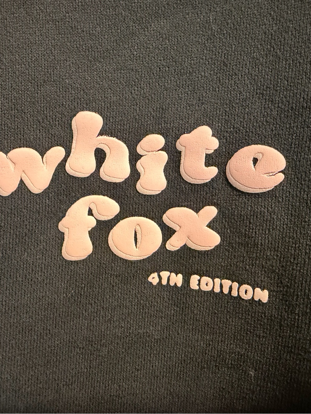 White Fox Boutique 4th Edition Set Green and Pink Bubble Lettering Size S/M EUC - Picture 8 of 10